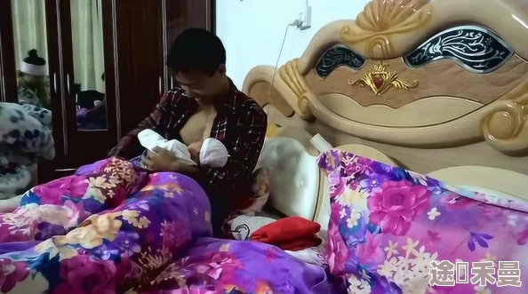 男人边吃奶边玩下面视频最近爆红网络引发热议